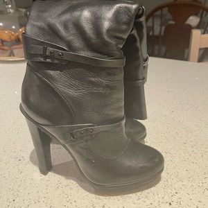 BCBG black high heel leather boots worn once size 8.